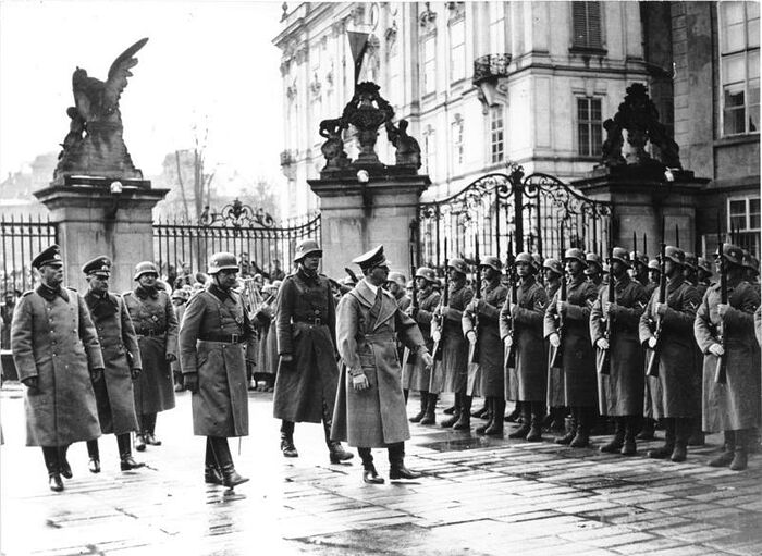 Адольф Гитлер в Пражском Граде, 15 марта 1939 года