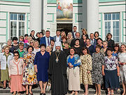 Женщины-волонтеры удостоены епархиальных наград в Белгороде