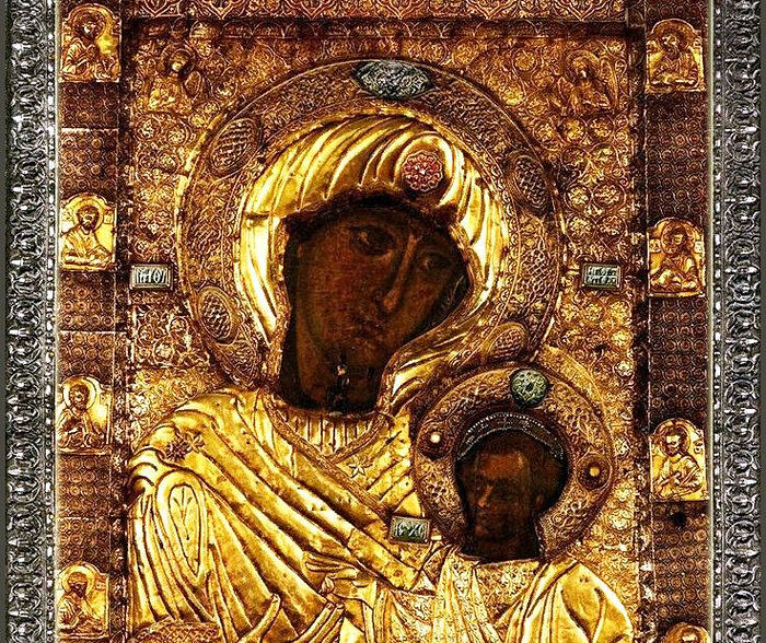 Иверская икона Божьей Матери