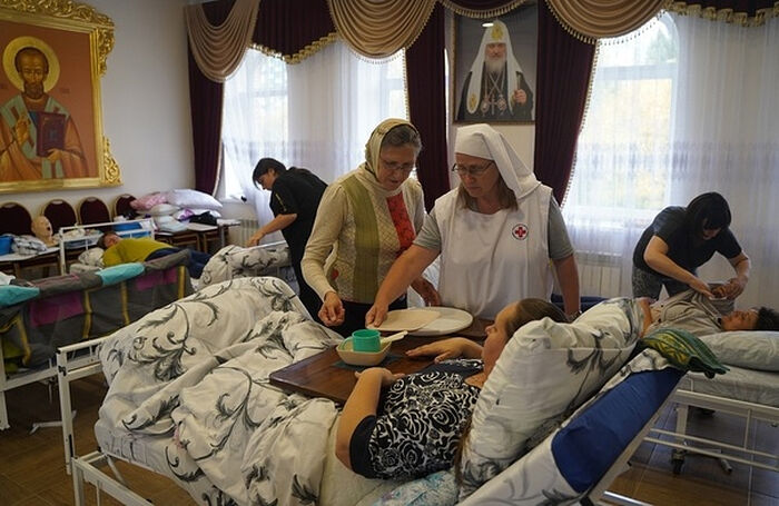 Учебный центр церковной больницы святителя Алексия провел курсы по уходу для сестер милосердия в Волгодонской епархии