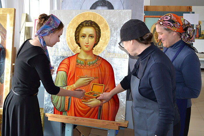 One of the works of the iconography workshop at the Iveron Convent