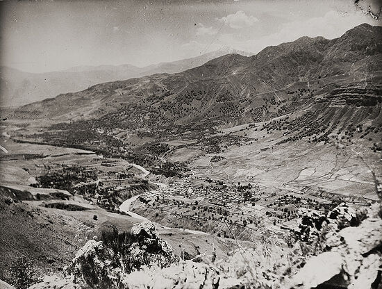 Горное селение с высоты 600 метров над ним. 1938 г.