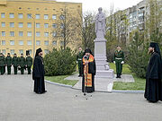 На территории Военной академии связи г. Санкт-Петербурга освящен памятник преподобному Сергию Радонежскому
